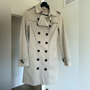 Burberry classic coat